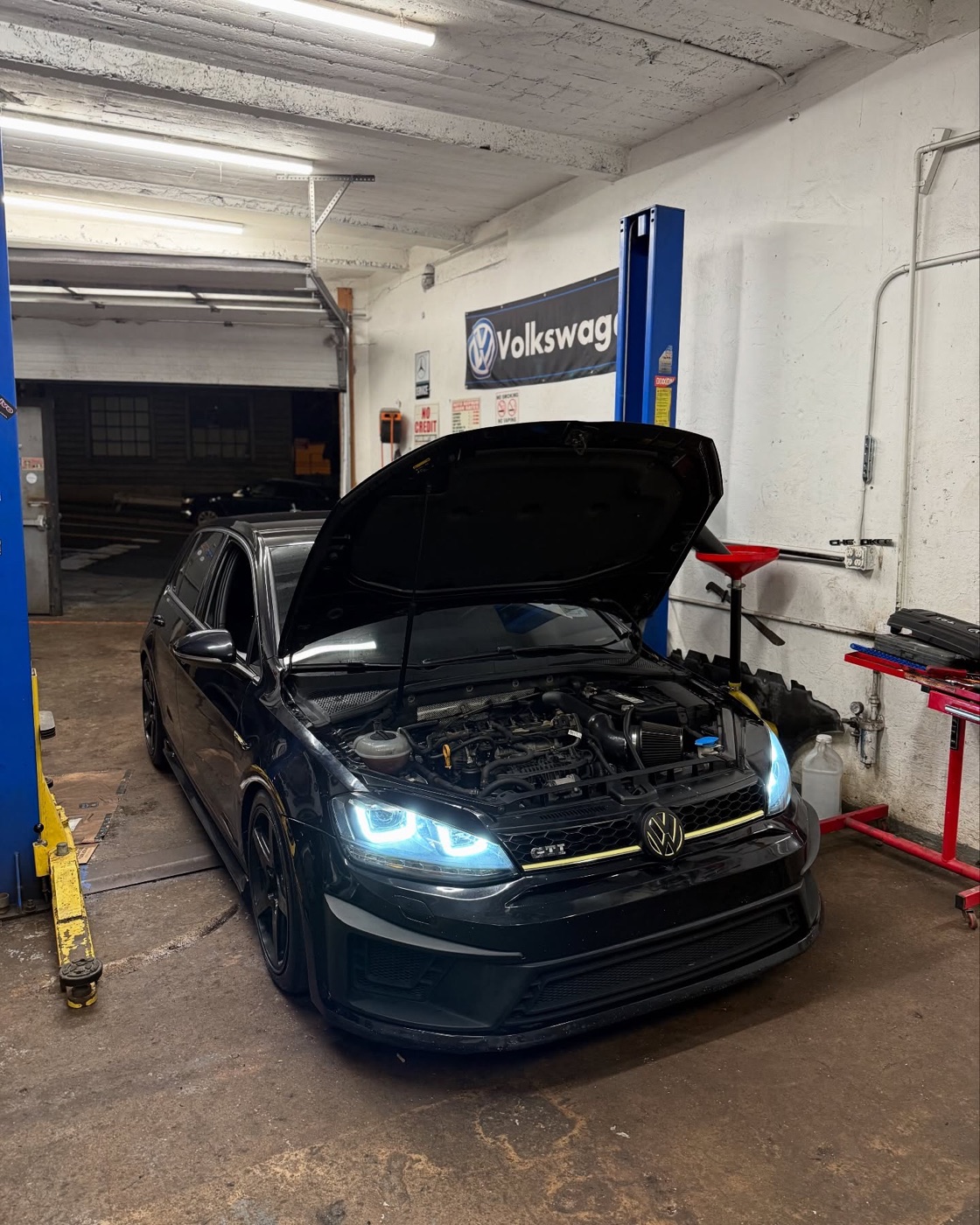 2017 Volkswagen GTI timing service